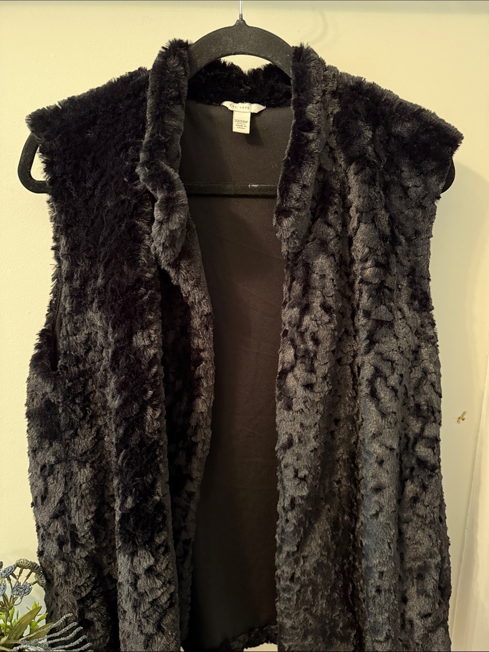 Est. 1946 Black Faux Fur Open Front Vest